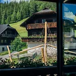 Slow Travel Kirchleitn アパートホテル バド クラインキルヒハイム