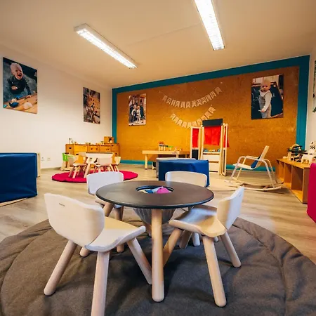 Slow Travel Kirchleitn Aparthotel Bad Kleinkirchheim